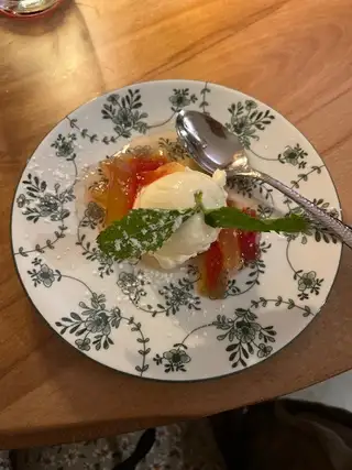 „ZOI - Griechische Taverne“